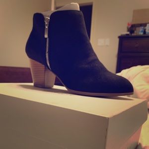 Style and Co Ankle Booties
